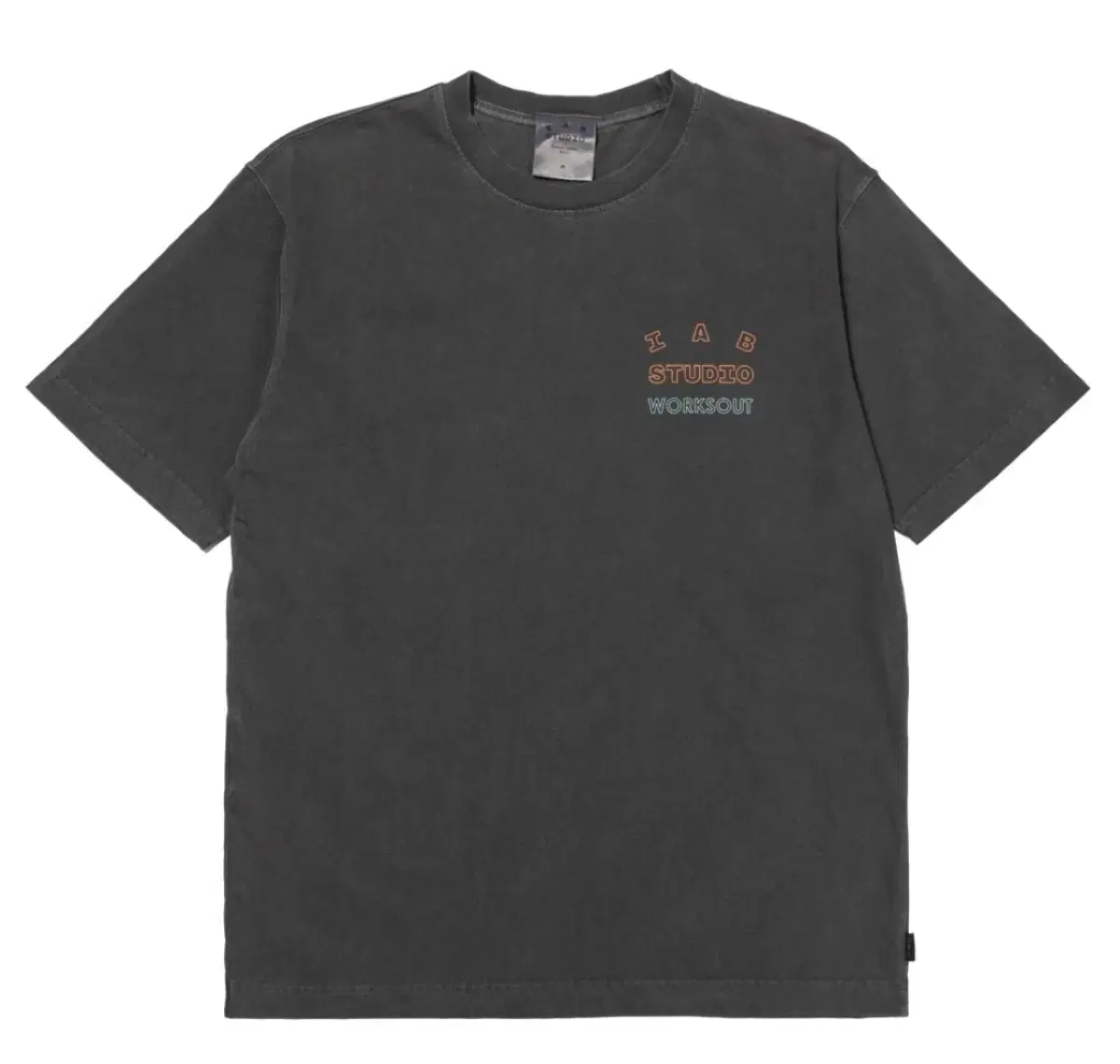 IAB] Pigmented T-Shirt Charcoal [L