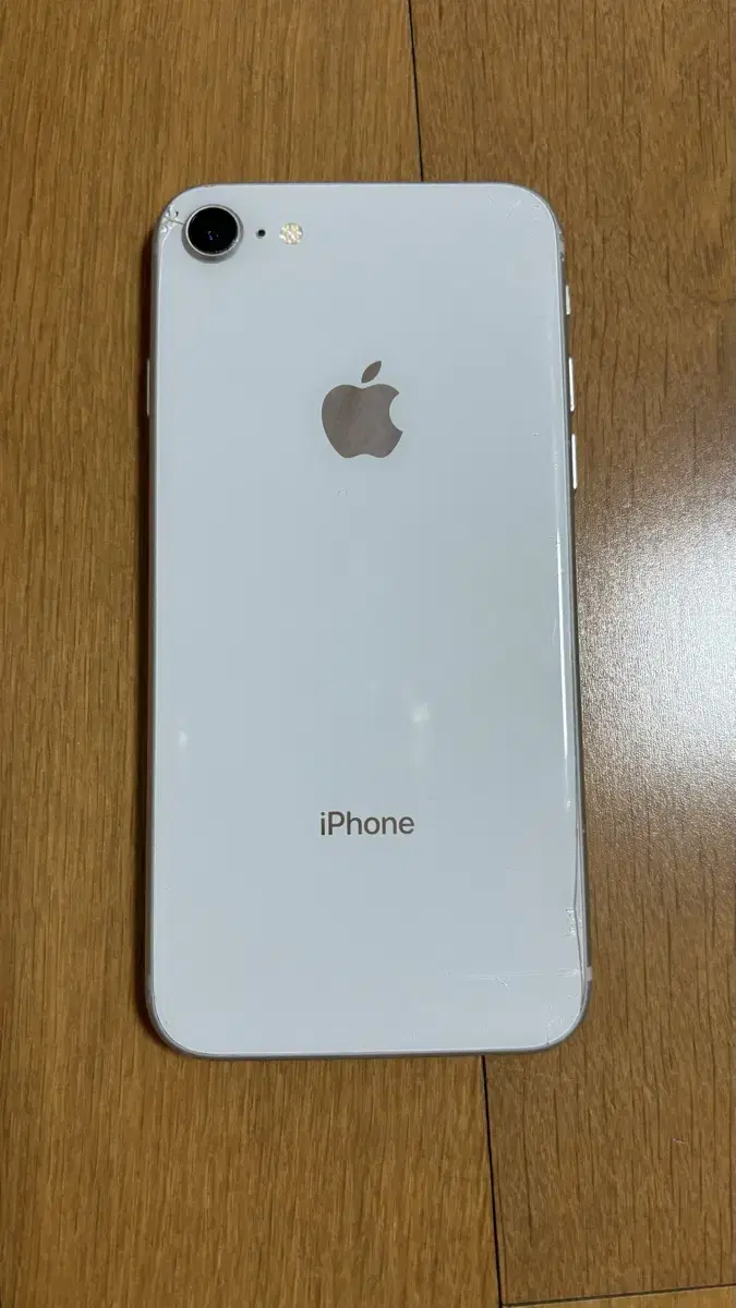 iPhone 8 Silver 64GB Battery 80