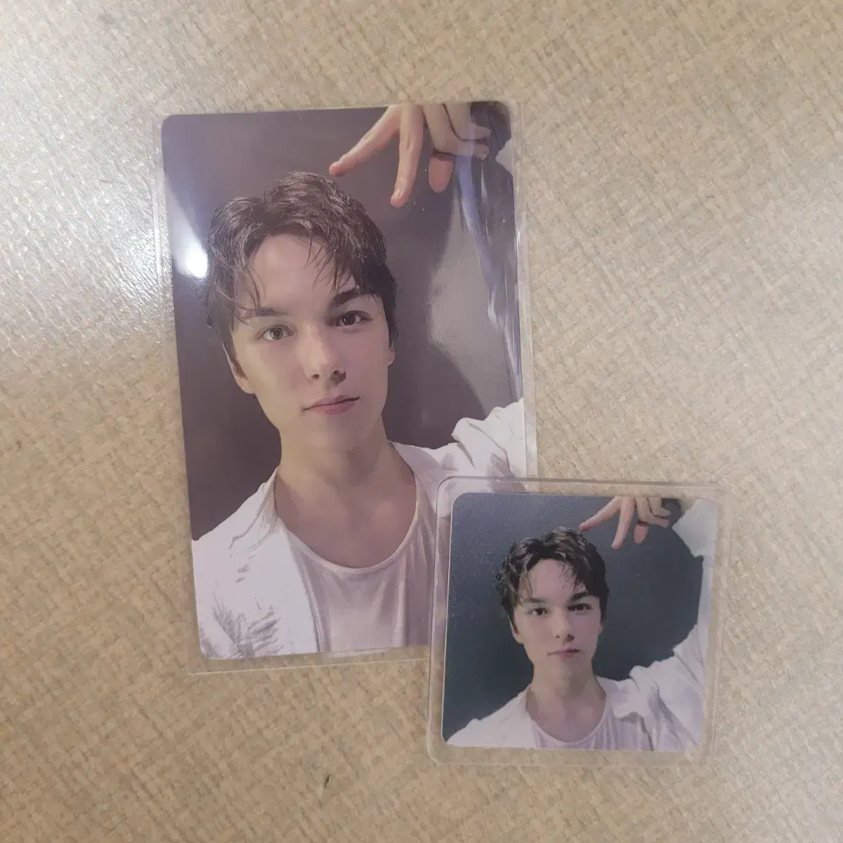 SEVENTEEN Mini 12집 vernon weverse unreleased photocard, magnet Half-priced Delivery sells