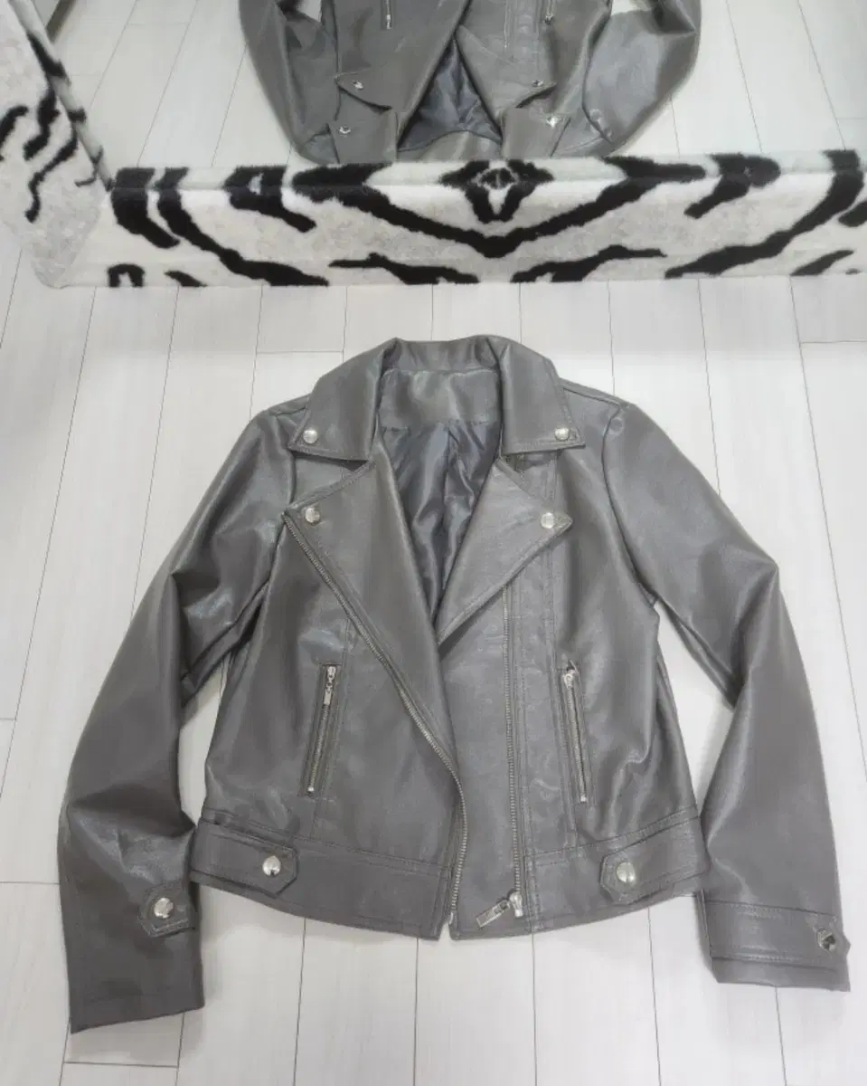 Zigot leather jumper jacket