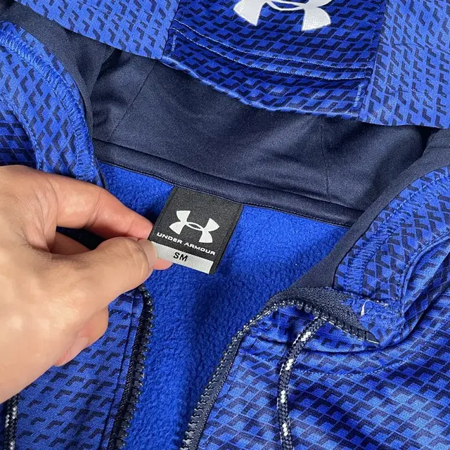 Under Armour 언더아머 후드 집업 자켓