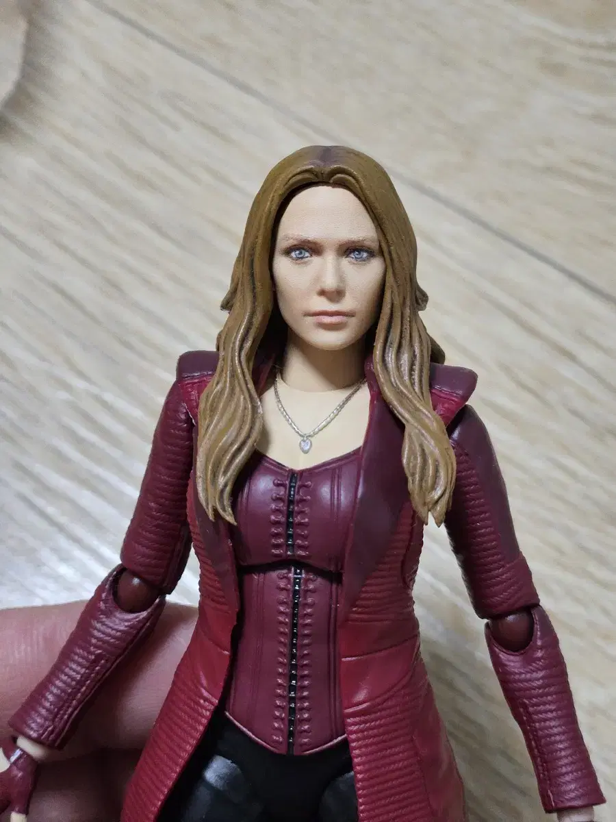 S.H.FIGUARTS VANDAI Avengers Infinity War Wanda Scarlet Witch