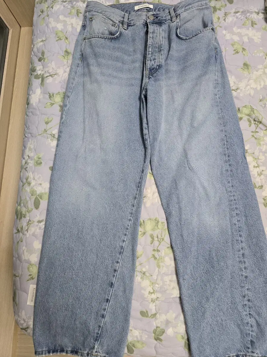 Sunflower Wide Twist Vintage Denim 34