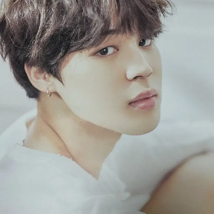 방탄 전시 exhibition 오늘 지민 jimin 포스터 poster