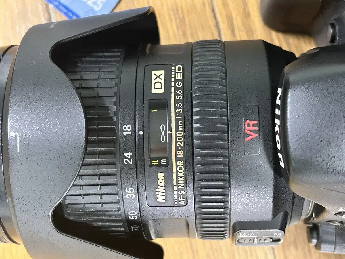 Nikon D80 (shutter motor failure) full set for sale