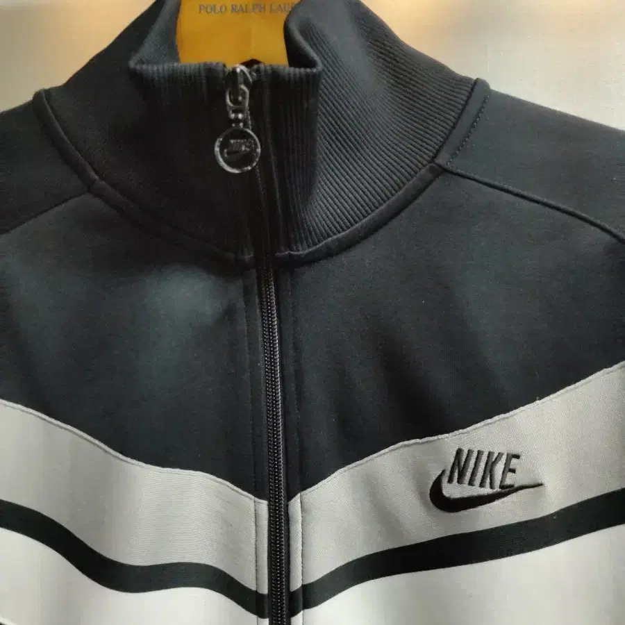 XL) NIKE NSW 트랙탑 져지 팝니다