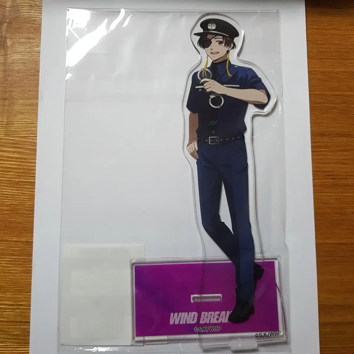 Wimbreso Police Big acrylic Stand