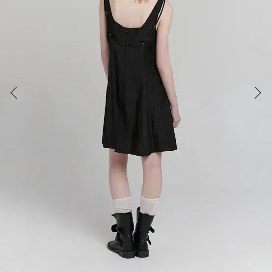 로우타이드 lowtide WRINKLE SLEEVELESS DRESS