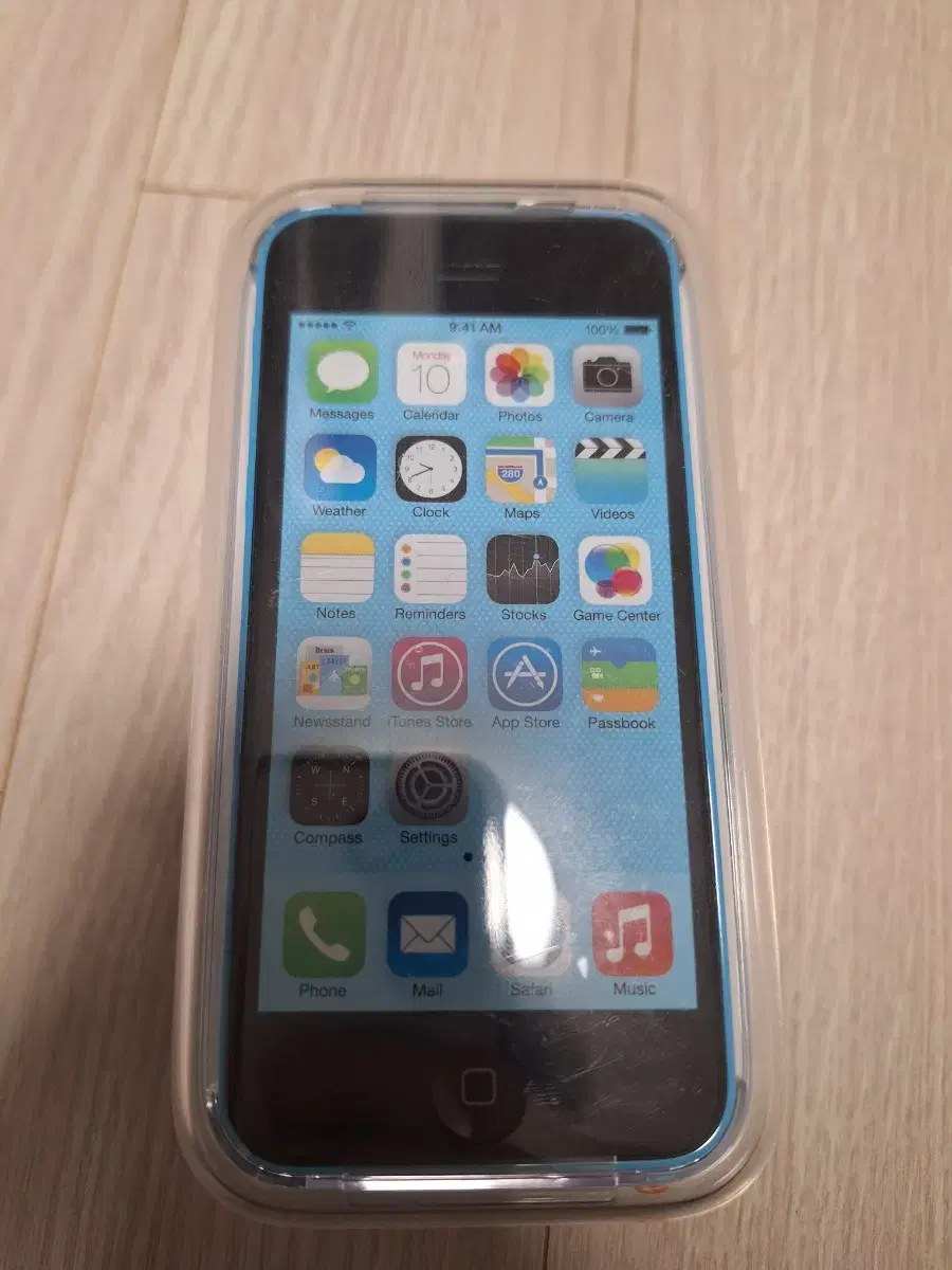 Unsealed Collectible iPhone 5C 16GB Apple Demo Phone