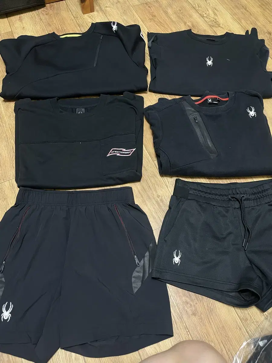 Sell spider clothes bulk 