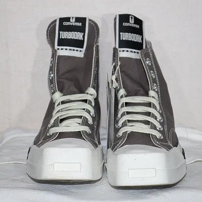 Converse X Rick Owen's 260