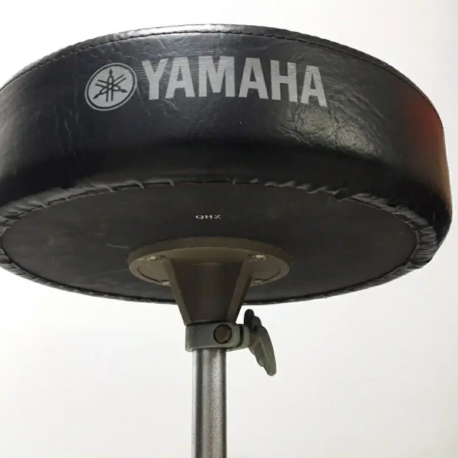 Yamaha 드럼 스툴(드럼의자) 판매합니다.