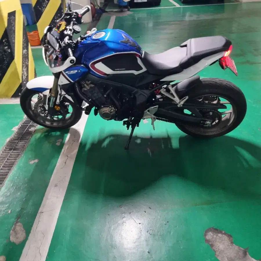 cb650r 23년식