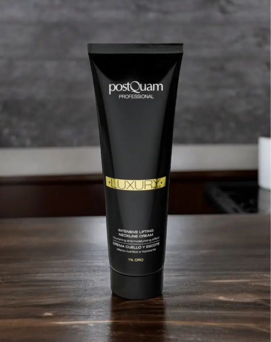 Postcuum Gold Neck Cream