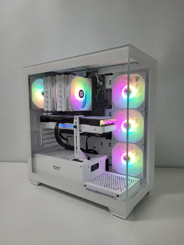 (새제품)7800X3D/4070Ti수퍼/램32/1TB/게임풀옵 PC본체데