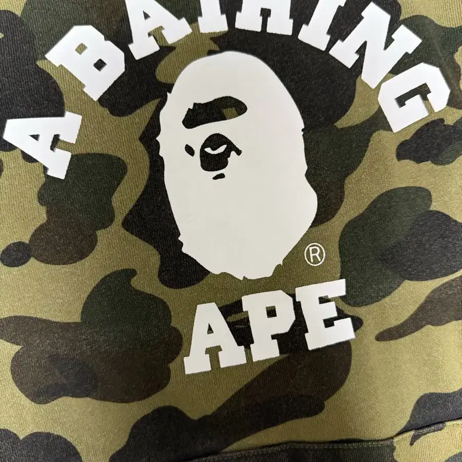 (XL) Bape 베이프 녹계 후드티