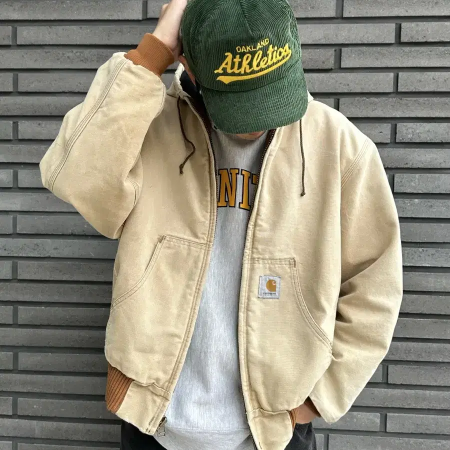 00s Carhartt J04 Active Jacket