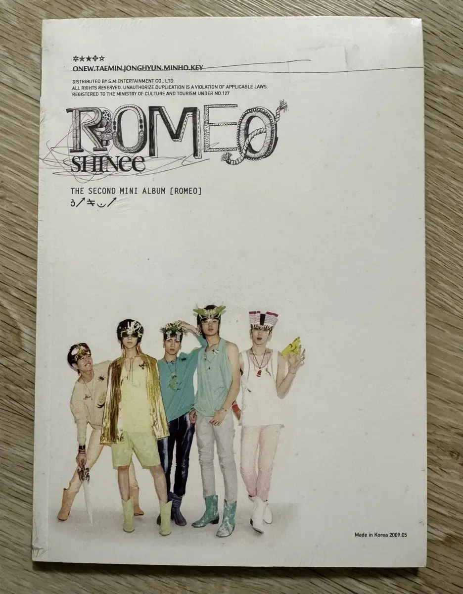 Shinee Juliet Romeo album (unsealed)