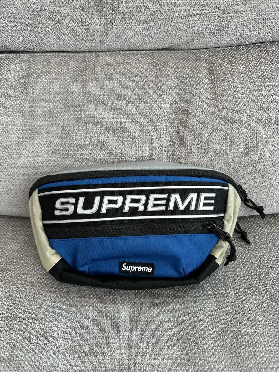 Supreme 23FW Waist Bag Bloo