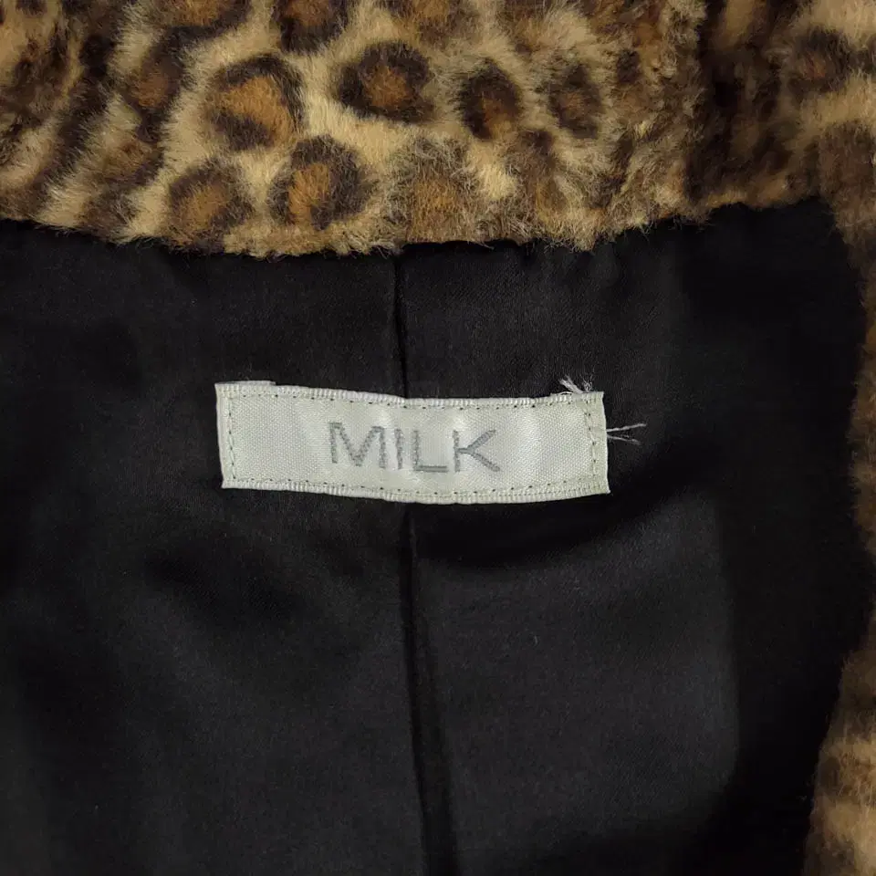 MILK 베이지 브라운 레오파드 호피 애니멀패턴 벨벳 플리스 자켓 갸루