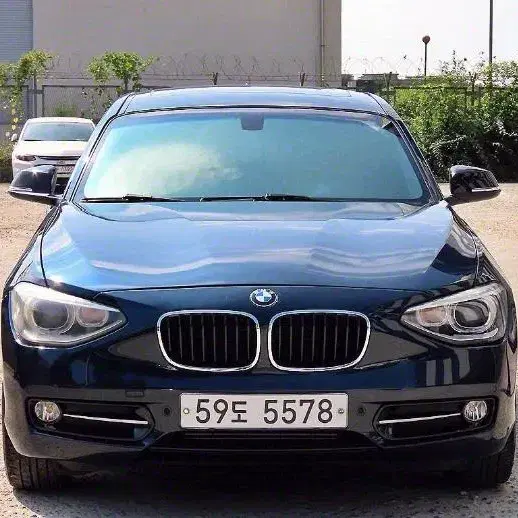 @14년식 BMW 1시리즈(2세대) 5도어 118d 스