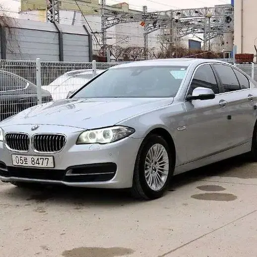 @14년식 BMW 5시리즈(6세대) 520d xDriv