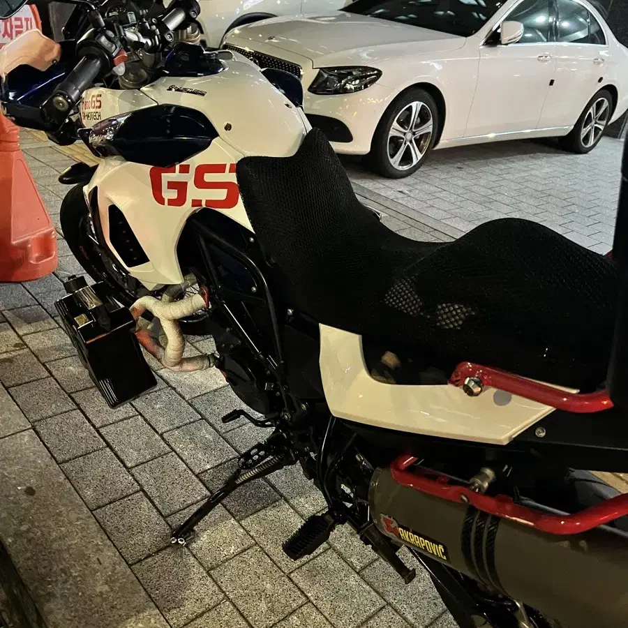 F800gs 판매합니다 (가격다운)