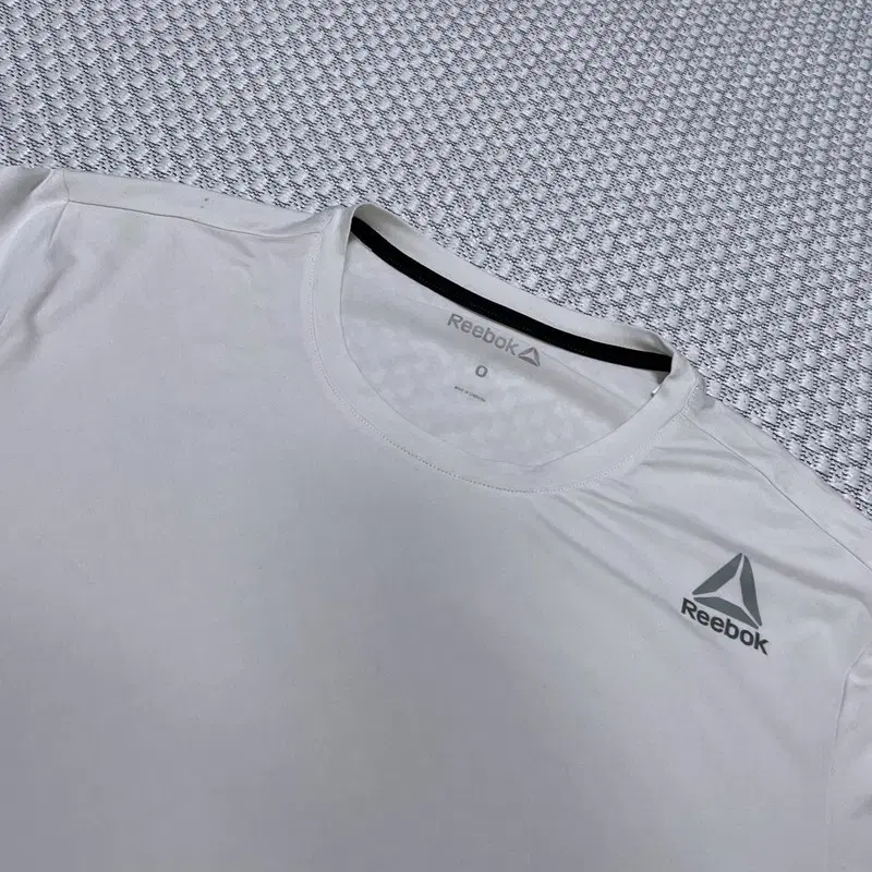 REEBOK SHORT SLEEVE T-SHIRTS 리복 반팔 티