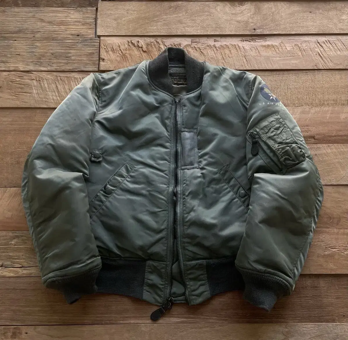 빈티지 복각 MA-1 flight jacket made in usa