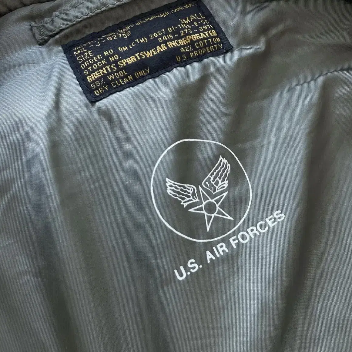 빈티지 복각 MA-1 flight jacket made in usa