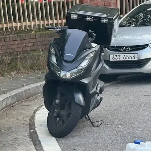 혼다 22년식 PCX125 ABS 모델 판매합니다