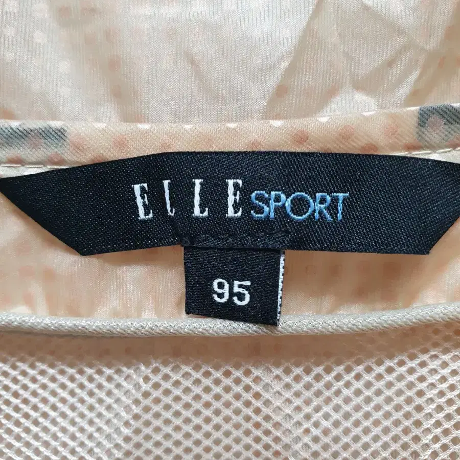 ELLE SPORT 여 바람막이 새옷