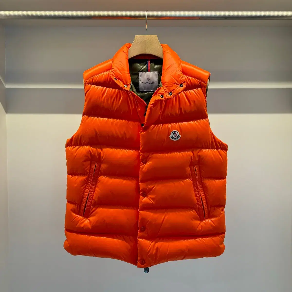 Size 3 / Unused Moncler Vest Padded