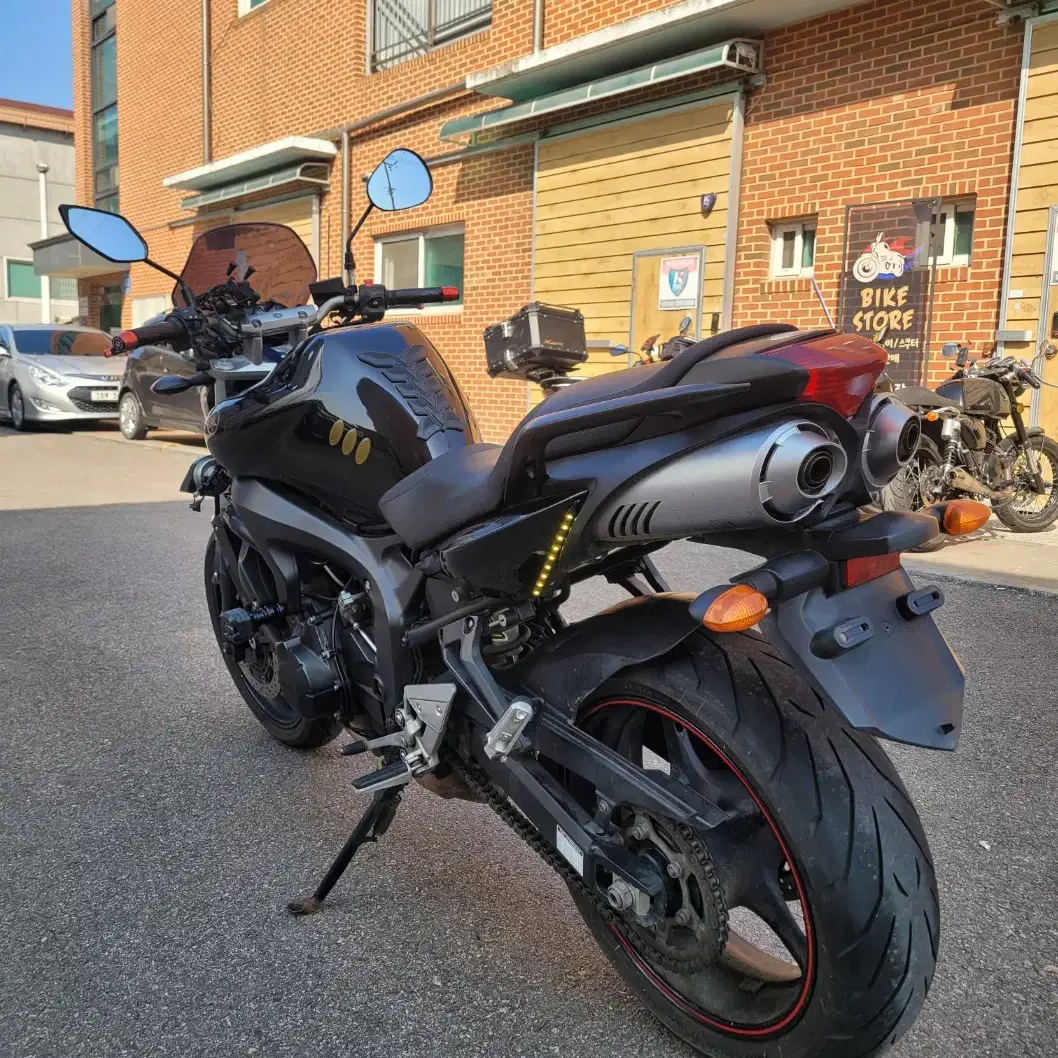 야마하 페이저 fz6 09년 5.8만km 4기통 r6엔진 입문용 24문의