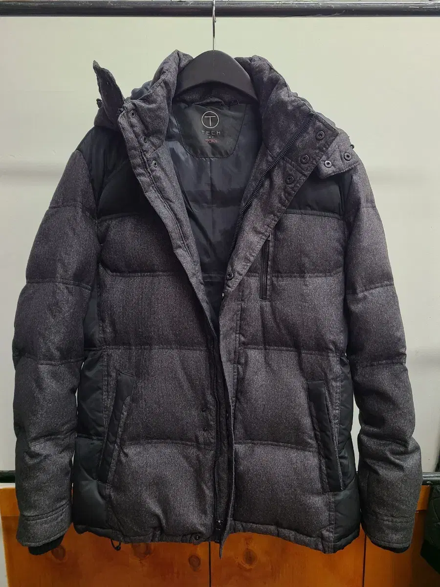 Tumi Flannel Duck Down Puffer Jumper