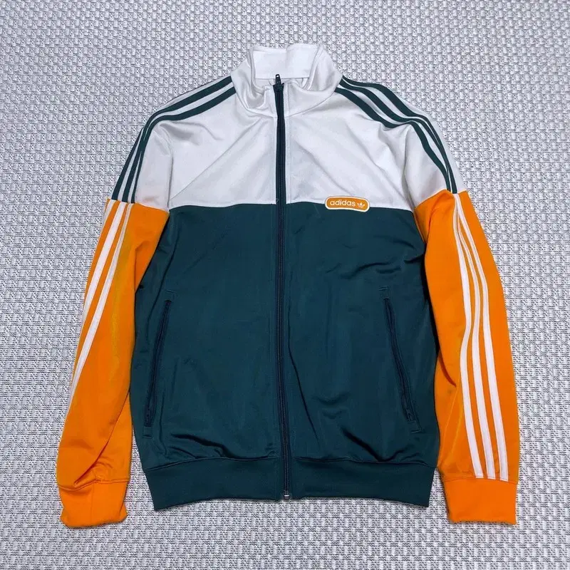 M ADIDAS JACKETS 아디다스 자켓