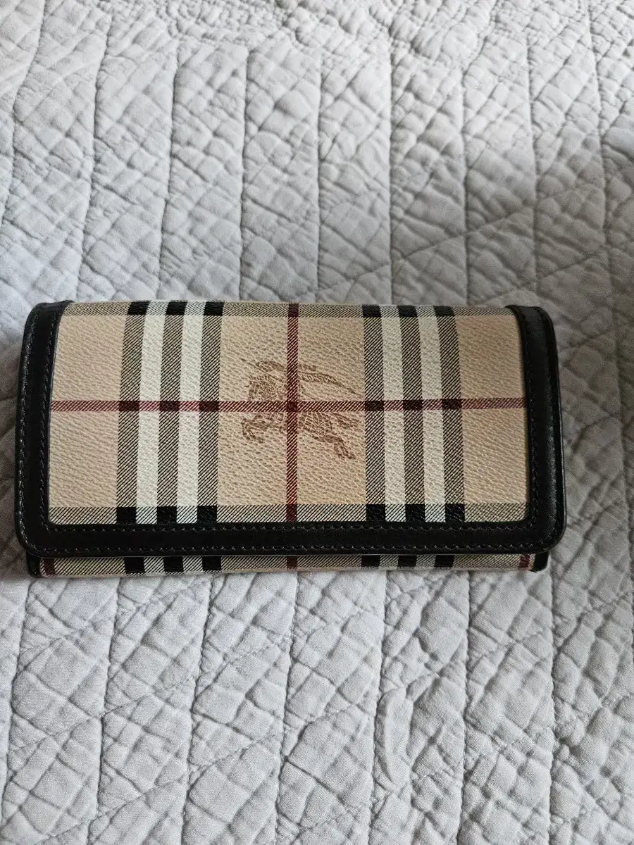 (Genuine) Burberry Wallet