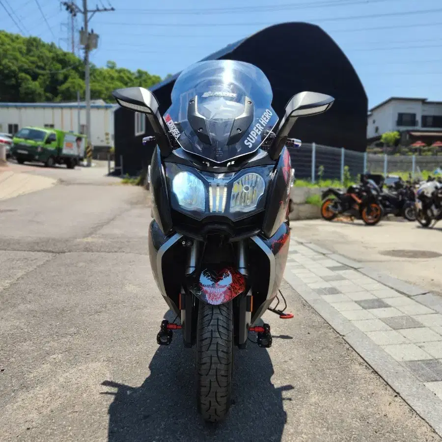 최저가 c650gt 21년형 아크라2구 1소음기 ,2채널블박,점검완료