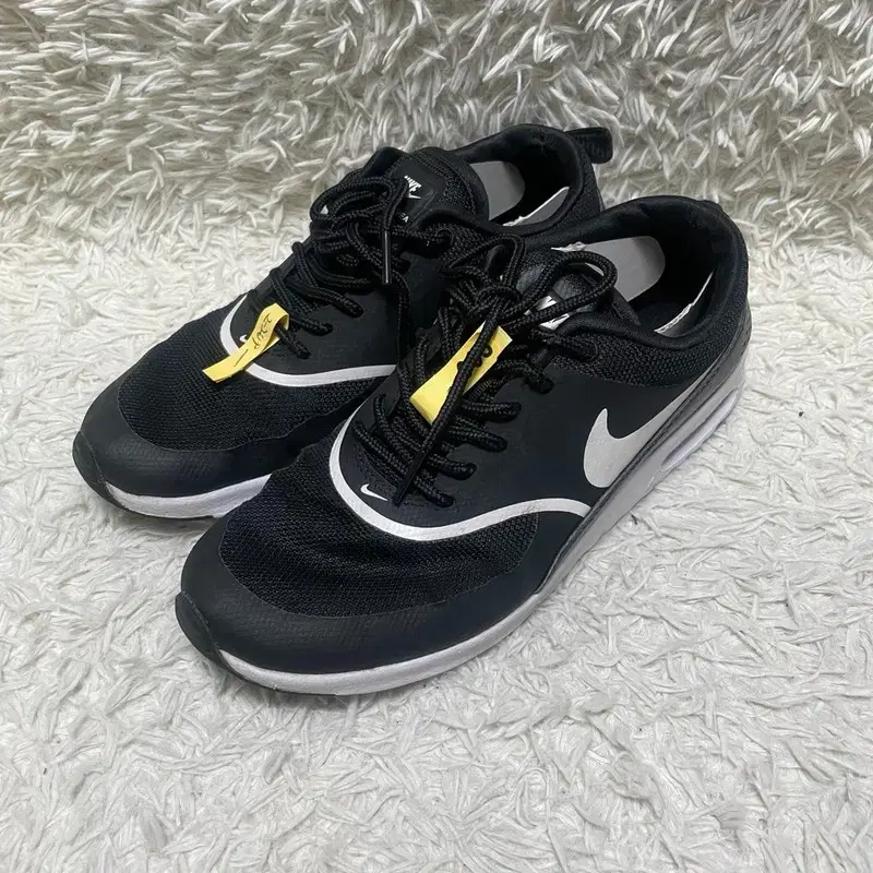 [240] NIKE SPORT SHOES 나이키 스포츠용 운동화