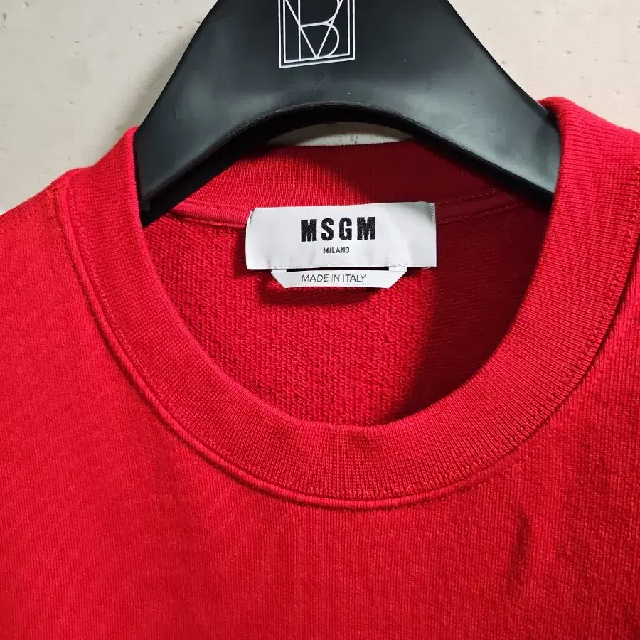 MSGM 각인 맨투맨 정품 빨강