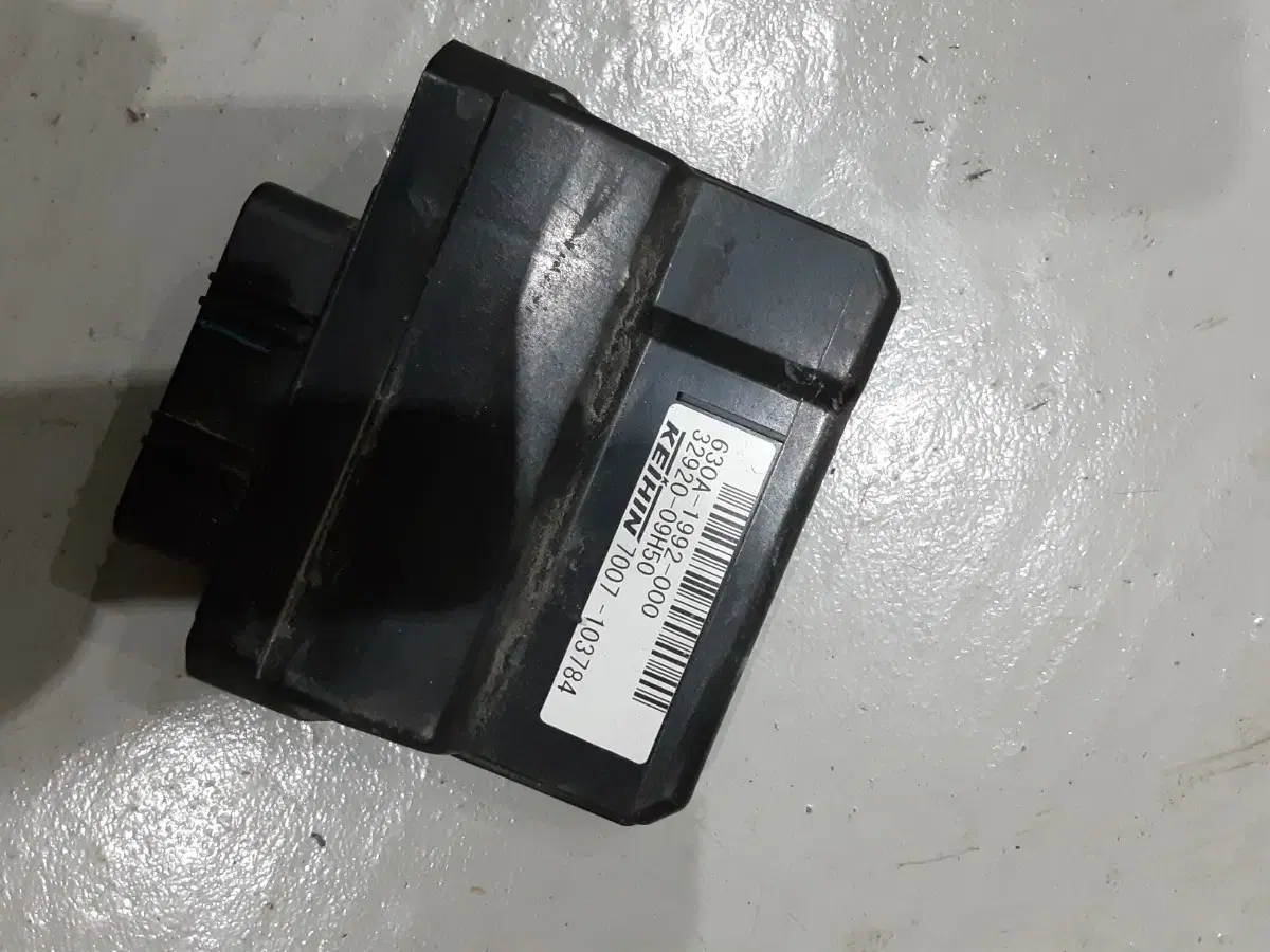 gsr125 ecu 스즈키 쥐샬125 중고부품 ecu