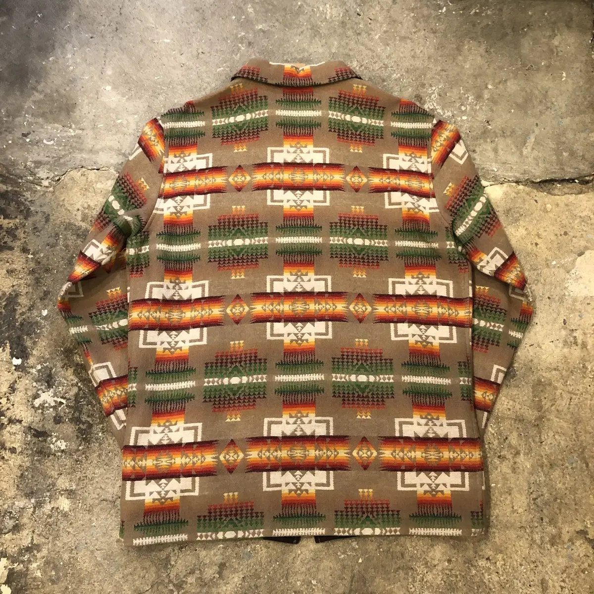 00s Pendleton Wool shirt (Chief Joseph)