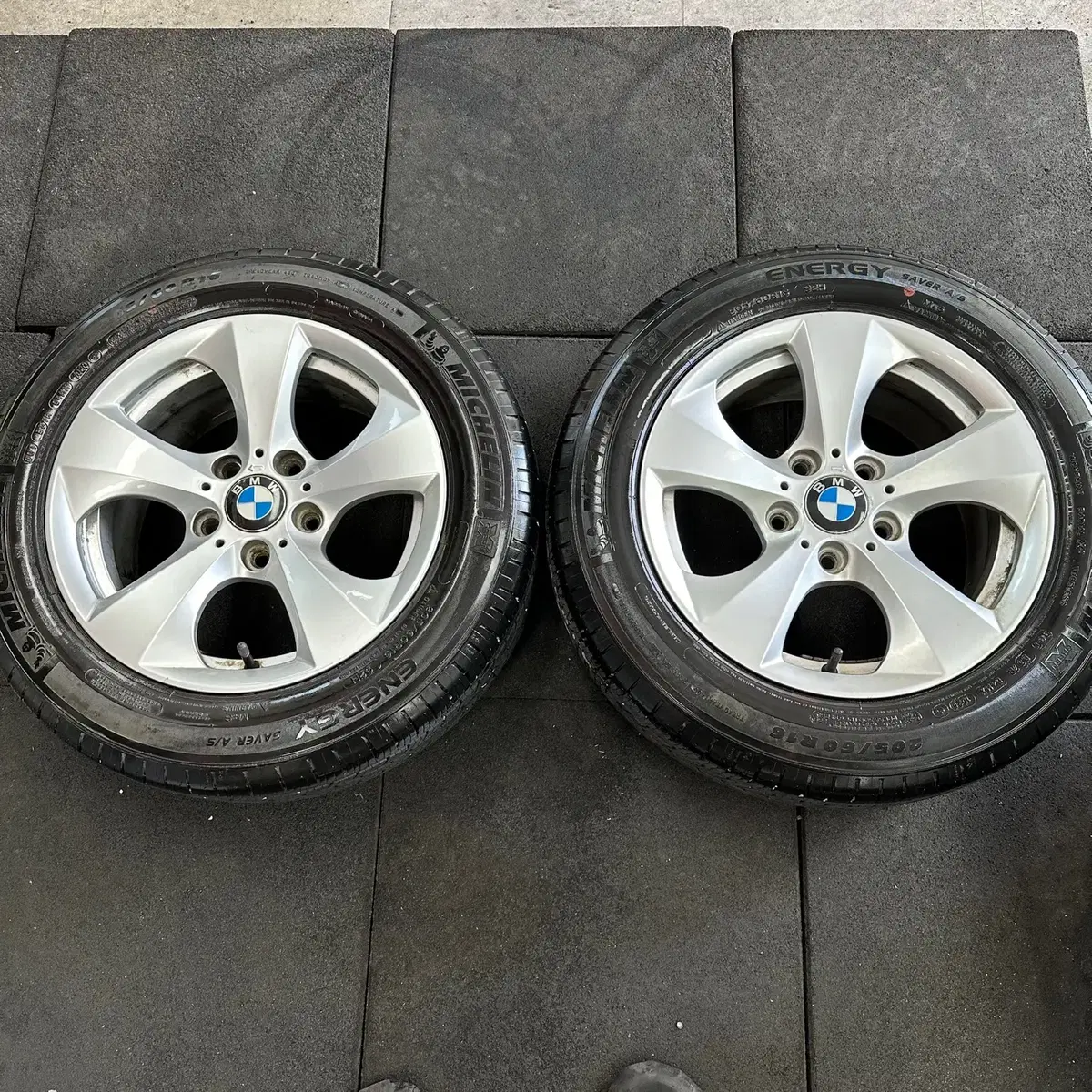 16인치 포터전용 BMW 중고휠타이어 2개분