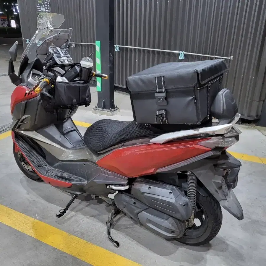 SYM 크루심300CC