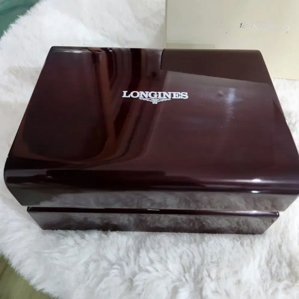 # 20 )  LONGINES  Conquest  VHP  TITAN