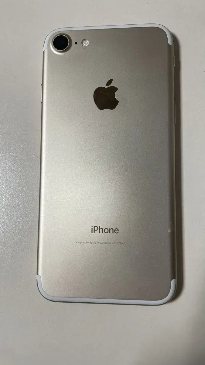 iPhone 7 128g Gold