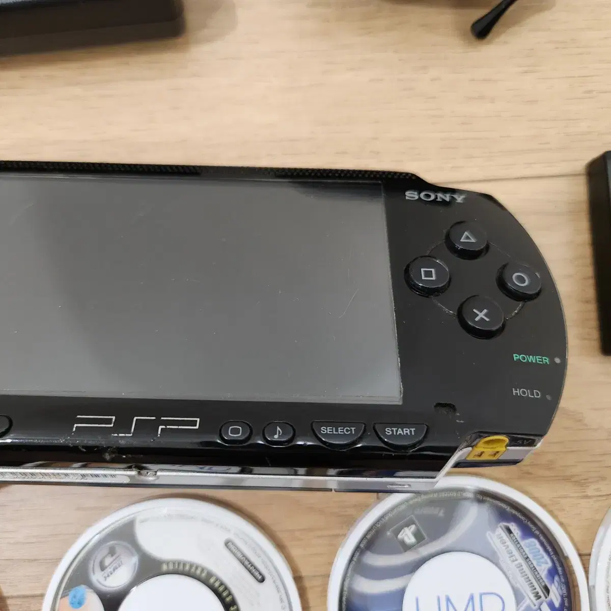 psp 풀세트 샌디스크 4기가 메모리스틱 포함 UMD 철권 위닝 피파