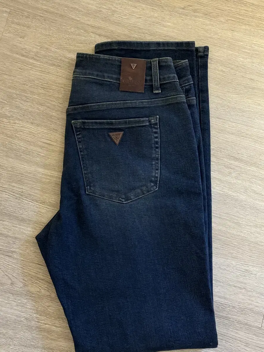 [32]Geth Jeans