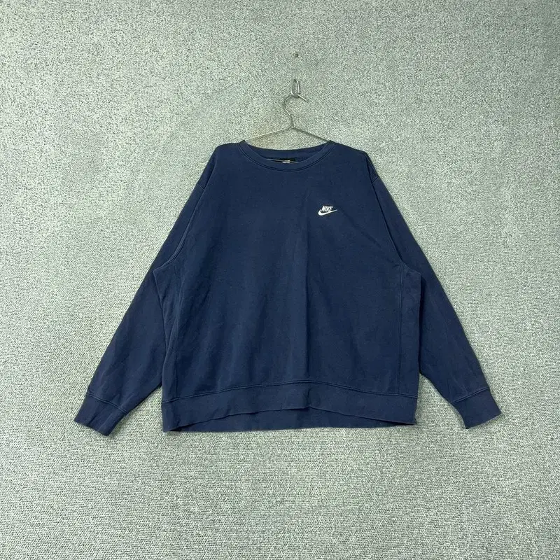 Nike Navy Logo Swoosh Sweatshirt XXL