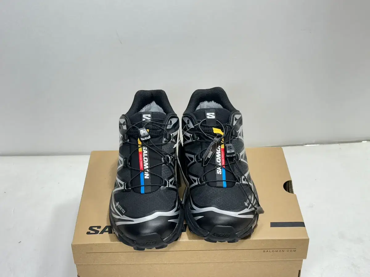 [260]살로몬 트레일 러닝화 XT-6 GTX BLACK /SILVER